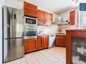 Prodej rodinného domu, Dubí, Dlouhá, 234 m2