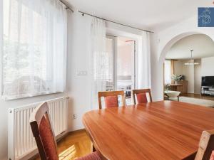 Prodej rodinného domu, Dubí, Dlouhá, 234 m2