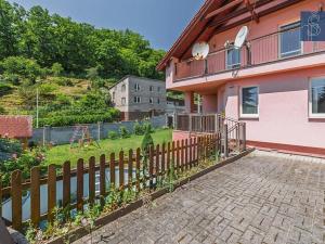 Prodej rodinného domu, Dubí, Dlouhá, 234 m2