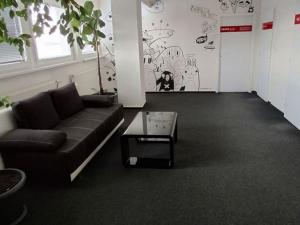 Pronájem kanceláře, Olomouc, Šlechtitelů, 307 m2