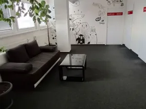 Pronájem kanceláře, Olomouc, Šlechtitelů, 307 m2