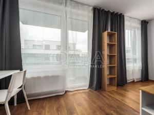 Pronájem bytu 2+kk, Praha - Třebonice, Thomasova, 46 m2