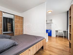 Pronájem bytu 2+kk, Praha - Třebonice, Thomasova, 46 m2