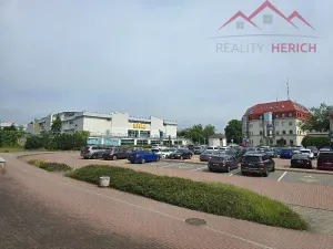 Pronájem bytu 1+kk, Chomutov, Žižkovo náměstí, 34 m2