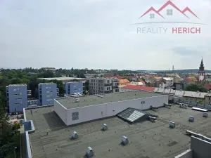 Pronájem bytu 2+kk, Chomutov, Žižkovo náměstí, 50 m2
