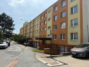 Prodej bytu 3+1, Praha - Zbraslav, Ke Kamínce, 80 m2