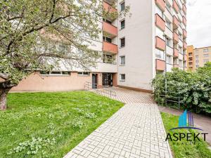 Pronájem bytu 1+kk, Praha - Vokovice, Evropská, 24 m2