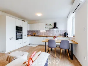 Prodej bytu 3+kk, Hrušovany nad Jevišovkou, Zahradní, 72 m2