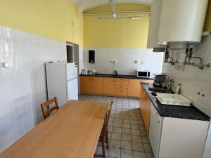 Pronájem kanceláře, Třebíč, V. Nezvala, 98 m2