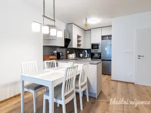Pronájem bytu 2+kk, Horoměřice, Velvarská, 53 m2