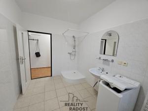 Pronájem bytu 1+kk, Hodonín, Smetanova, 37 m2