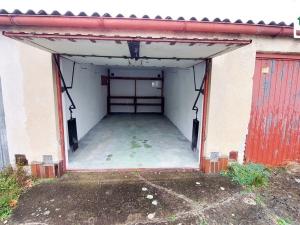 Pronájem garáže, Cheb, 20 m2