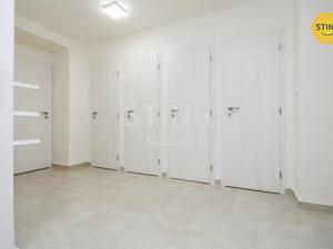 Pronájem bytu 2+1, Ostrava, Balcarova, 68 m2