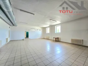 Pronájem kanceláře, Černožice, 400 m2