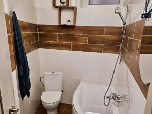 Prodej bytu 2+1, Karlovy Vary - Drahovice, Prašná, 53 m2