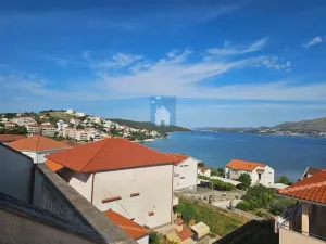 Prodej bytu 2+kk, Slatine,Chorvatsko, 41 m2