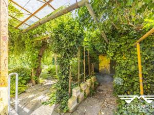 Prodej rodinného domu, Praha - Kobylisy, Ke Stírce, 150 m2