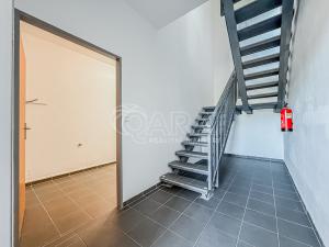 Pronájem kanceláře, Kladno - Kročehlavy, Milady Horákové, 160 m2