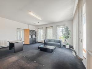 Pronájem kanceláře, Kladno - Kročehlavy, Milady Horákové, 160 m2
