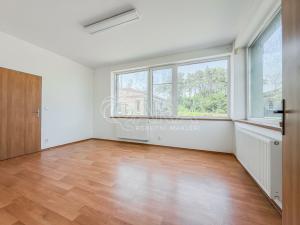 Pronájem kanceláře, Kladno - Kročehlavy, Milady Horákové, 160 m2
