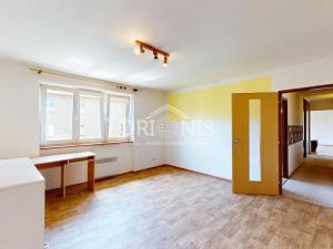 Prodej bytu 3+1, Kadaň, Poštovní, 89 m2
