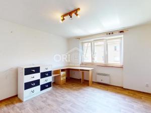 Prodej bytu 3+1, Kadaň, Poštovní, 89 m2