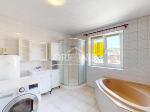 Prodej bytu 3+1, Kadaň, Poštovní, 89 m2