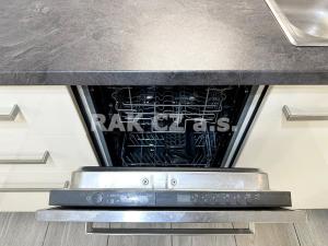 Pronájem bytu 2+kk, Praha - Staré Město, Benediktská, 76 m2