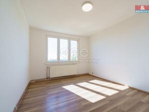 Prodej bytu 2+1, Skalná, Sportovní, 65 m2