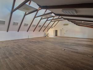 Pronájem kanceláře, Praha, Myslíkova, 424 m2