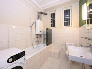 Pronájem bytu 2+1, Praha - Karlín, Thámova, 58 m2