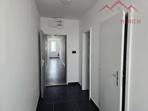Pronájem bytu 3+kk, Chomutov, Žižkovo náměstí, 97 m2