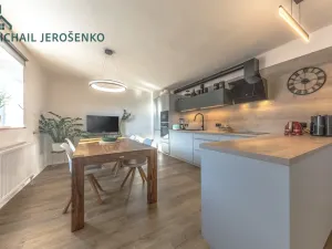 Prodej rodinného domu, Kostelec nad Černými lesy, Pražská, 361 m2