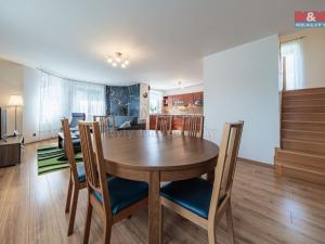 Prodej rodinného domu, Hostomice, Luční, 222 m2