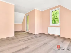 Prodej rodinného domu, Smolné Pece, 202 m2