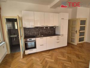 Pronájem bytu 1+kk, Praha, Staroměstské náměstí, 25 m2