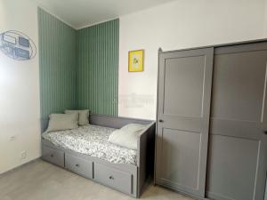 Pronájem bytu 1+kk, Karlovy Vary, Západní, 21 m2