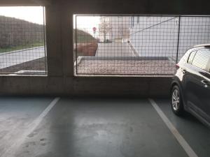 Pronájem garáže, Praha - Vysočany, Čerpadlová, 12 m2