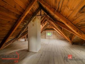 Prodej rodinného domu, Liberec - Liberec XVIII-Karlinky, Charbinská, 122 m2