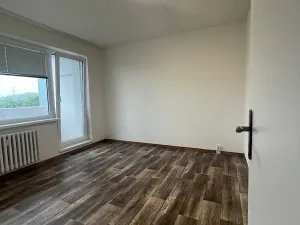 Pronájem bytu 3+1, Kadaň, Bystřická, 74 m2