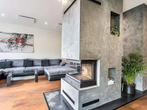 Prodej vily, Loučná pod Klínovcem, 210 m2
