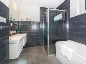 Prodej vily, Loučná pod Klínovcem, 210 m2