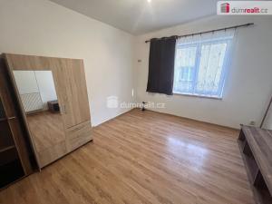 Pronájem bytu 1+kk, Kolín - Kolín IV, Školská, 35 m2