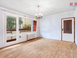 Prodej bytu 3+1, Ústí nad Labem - Bukov, Dukelských hrdinů, 67 m2