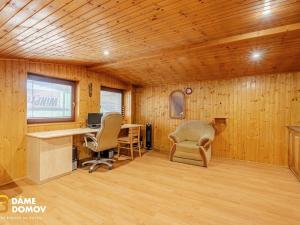 Prodej výrobních prostor, Halenkov, 753 m2