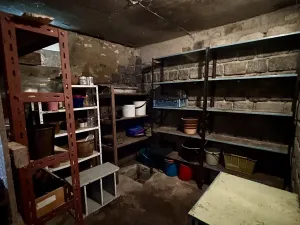Pronájem chaty, Praha - Dejvice, Na Pučálce, 19 m2