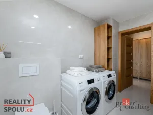 Prodej bytu 3+kk, Plzeň - Doudlevce, Heyrovského, 158 m2