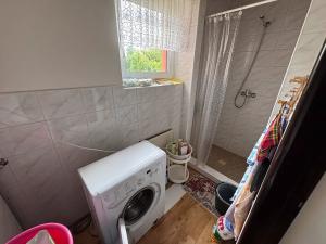 Prodej rodinného domu, Mikulovice, Hlucholazská, 250 m2