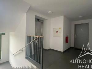 Pronájem bytu 1+kk, Kolín, Zásmucká, 28 m2