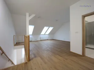Pronájem bytu 2+kk, Kladno, Jana Palacha, 113 m2